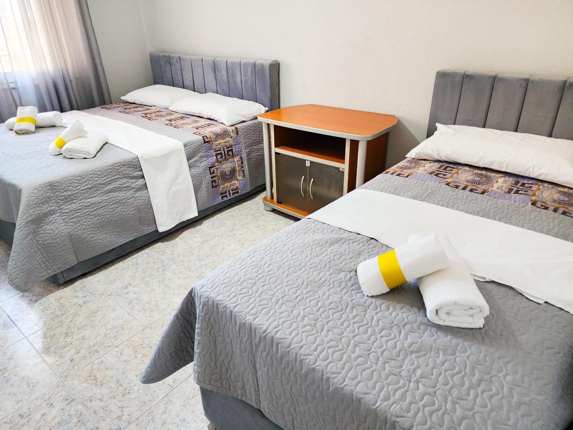 Apartment Sweet 3 *